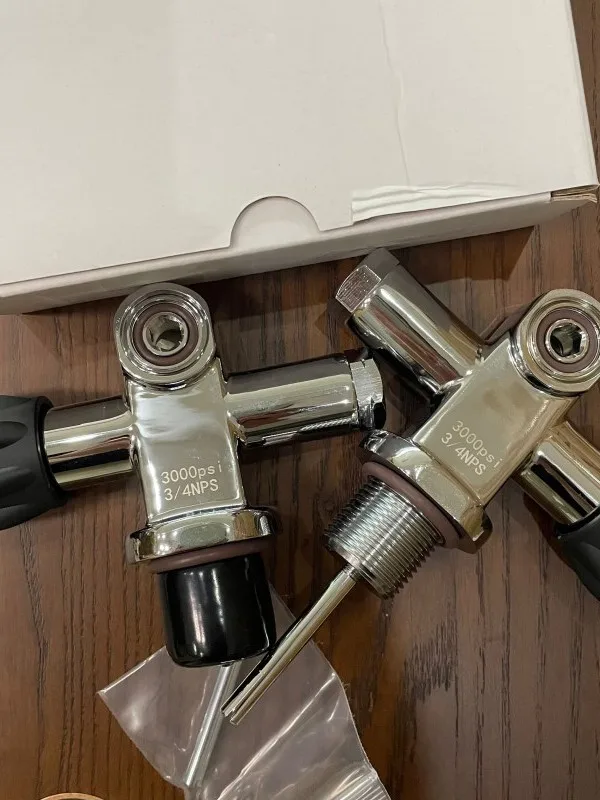 bouteille-de-plongee-longue-en-alliage-d'aluminium-pour-gaucher-avec-valve-a-double-tete-inversee-pour-la-plongee-sous-marine-le-camping-en-plein-air-et-l'equipement-de-voyage