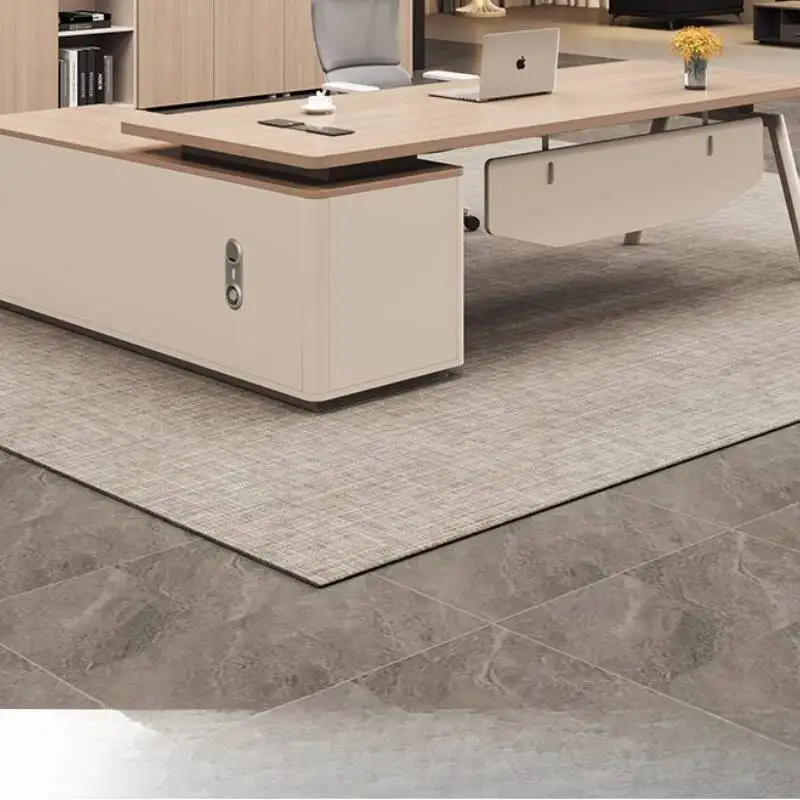 Рисунок 5 - Офисный стол для хранения