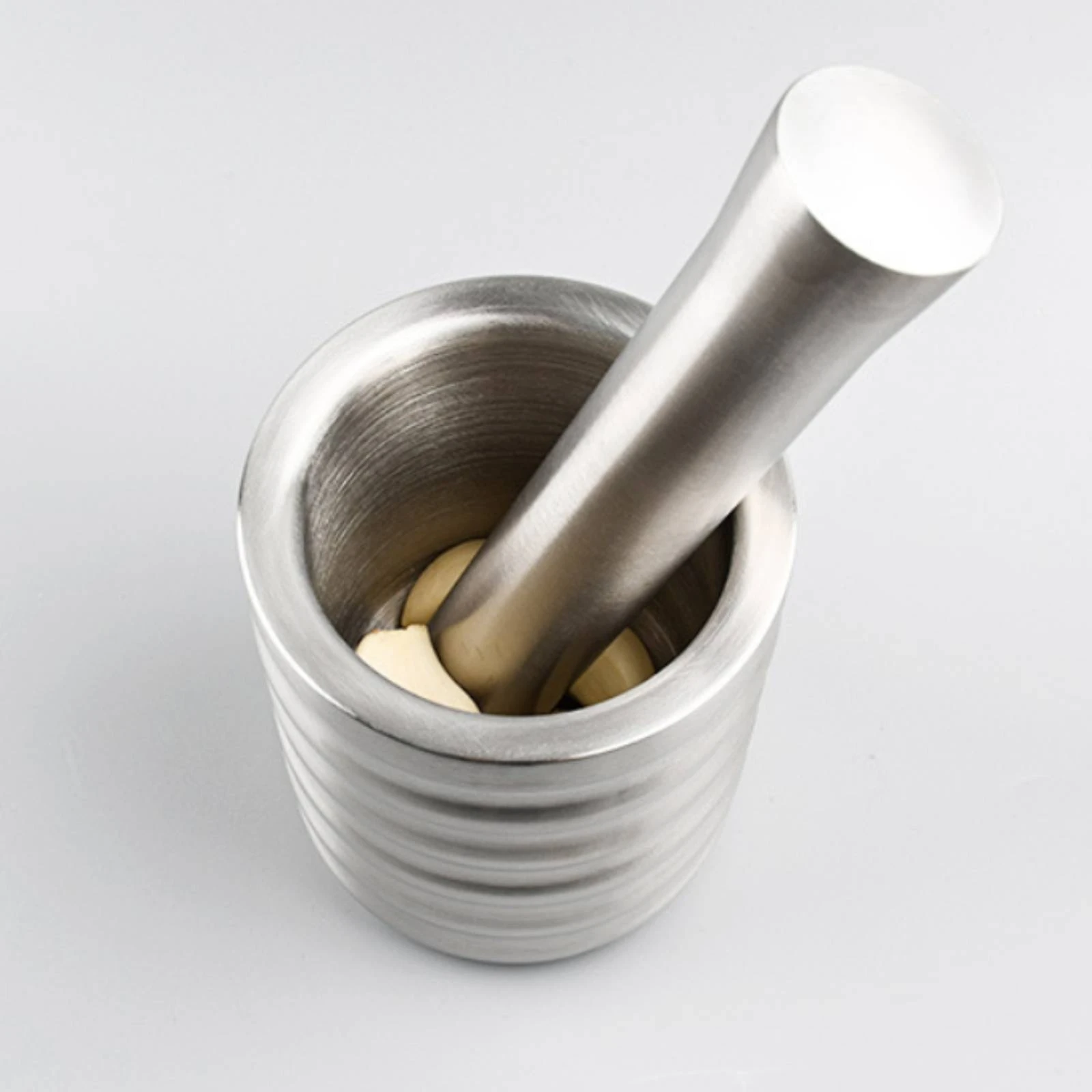 Stainless Steel Mortar and Pestle Sturdy Mortar and Pestle Set Garlic Grinder Cup Easy to Clean Herb Grinder Bowl Non-Slip Base view 5