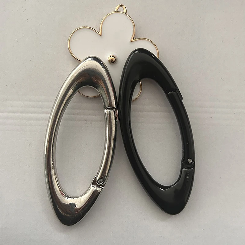 Fashion Oval Multifunctional Belt Buckle For Women Men Simplicity Belt Buckle Accessories Unisex Key Ring Alloy Carabiner