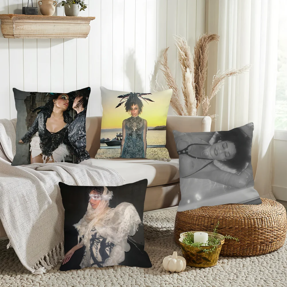 

Singer C-Celeste-S Woman Of Faces Pillow Case Home Decoration Cushion Cover Suitable For Bedroom Car Office Sofa