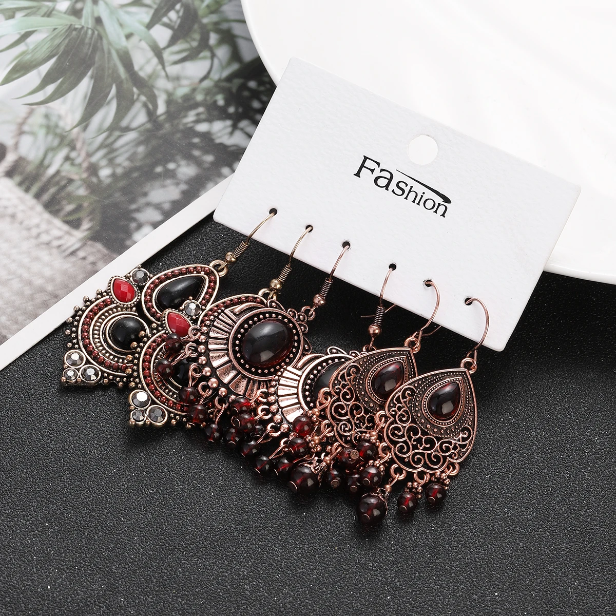 Ethnic Vintage Wine Red Geometric Pendant Earrings Antique Carved Crystal Tassel Earrings for Women Bohemian Wedding Jewelry