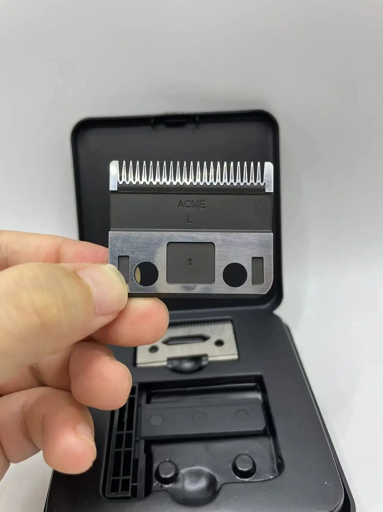 Original Madeshow M5(F) Blade M10 Kulilang R66 R77F G9C Wedge Fade Blades Hair Clipper Ultra Thin Blade Trimmer Replacement