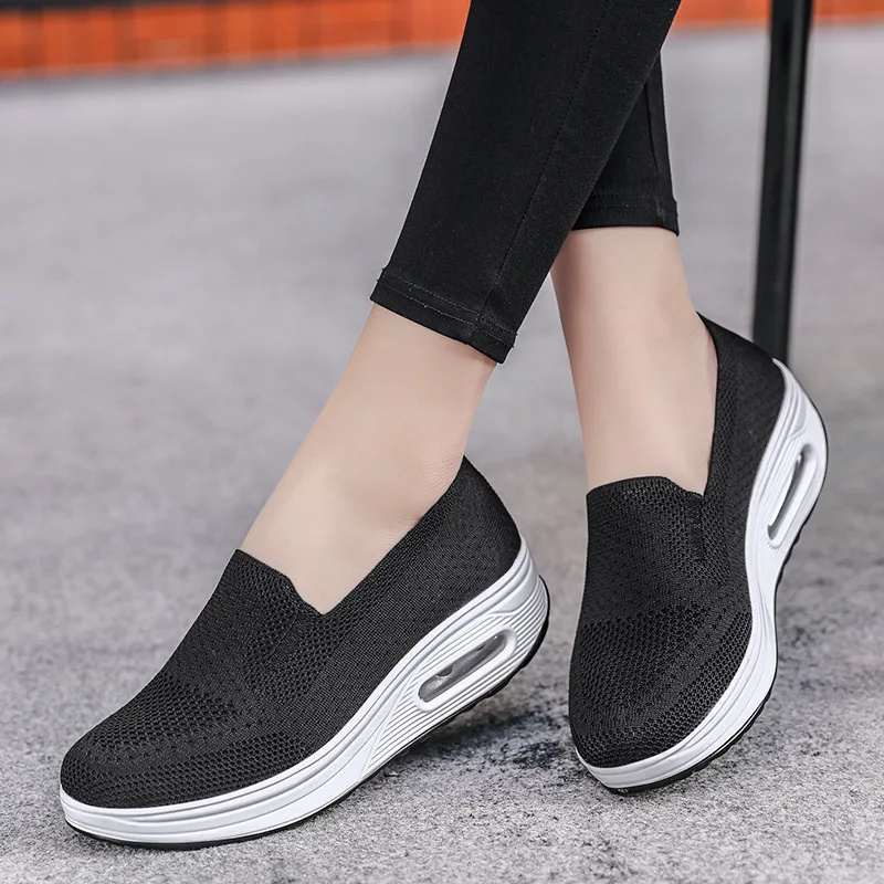 Fashionable New Hot Selling Comfortable Sports Women's Shoes Spring Autumn Elegant Mesh Breathable Sloping Heel Casual Shoes