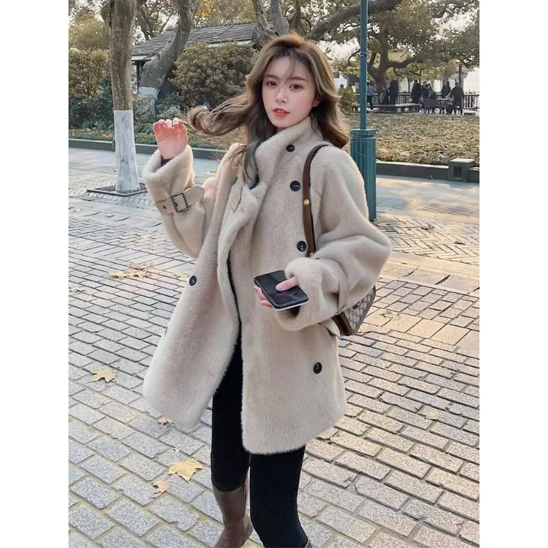 

Outcoat New Thick Coat Imitating Lambskin Women A Mink Fleece Overcoat Cotton Clothes and Fur Integrated Fleece Top Are Trendy