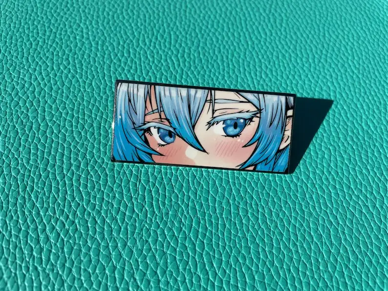 Esdeath - Peekers -enamel pin