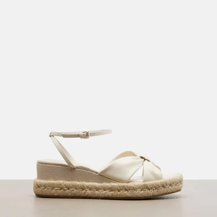 

Белые женские летние сандалии на платформе с круглым носком, с бантом-бабочкой, на танкетке, с высоким каблуком, с ремешком на пряжке, большие размеры