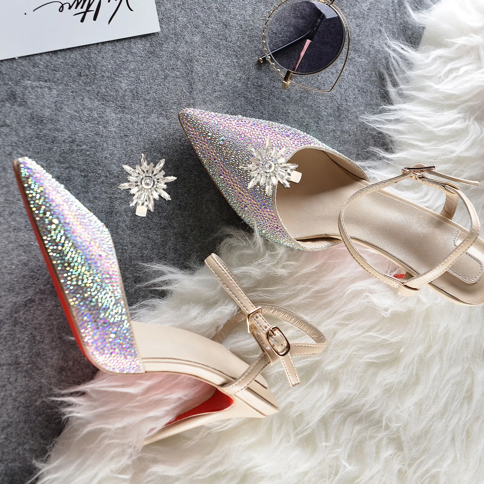 

Rhinestone Shoe Clips Decorative Buckles Shiny Rhinestones Alloy Removable Jewelry Women Accessories Wedding Party Daily Use