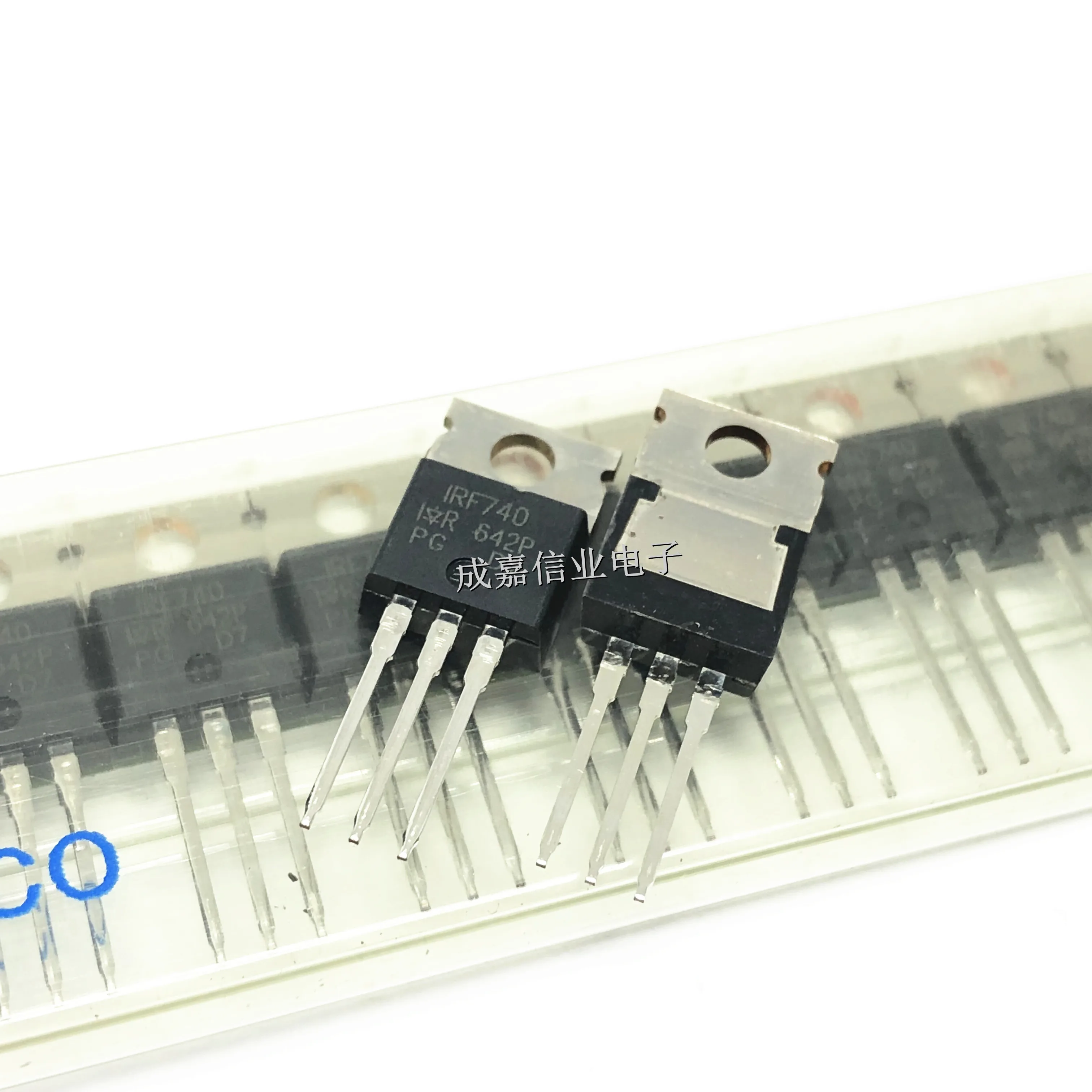 10Pcs/Lot IRF740PBF…