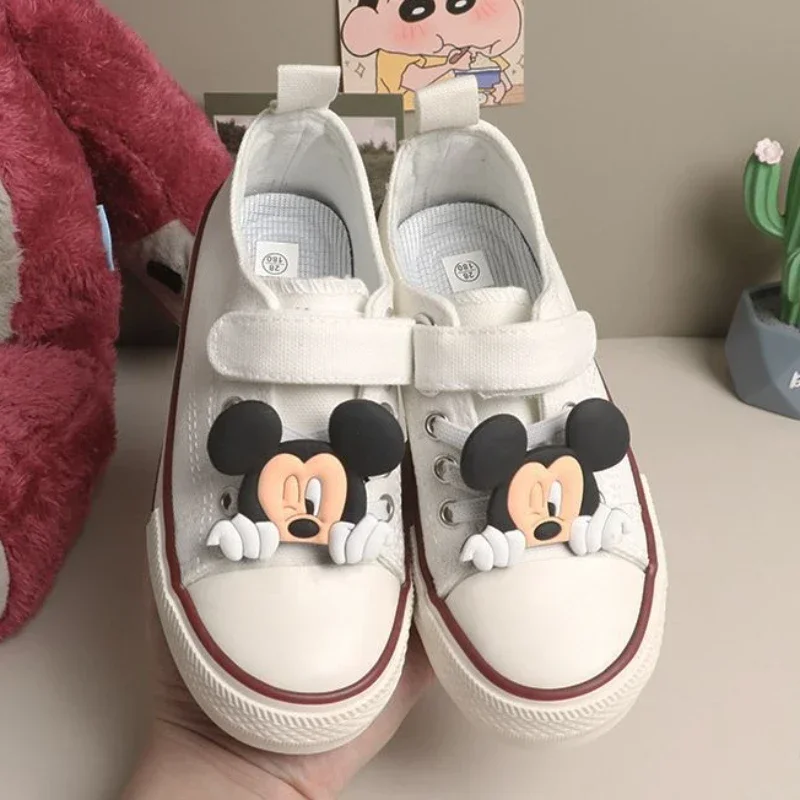 Disney buty dziecięce moda Mickey Mouse buty studenckie dziewczęce antypoślizgowe buty outdoorowe tenisówki dziecięce buty sportowe rozmiar 26-37