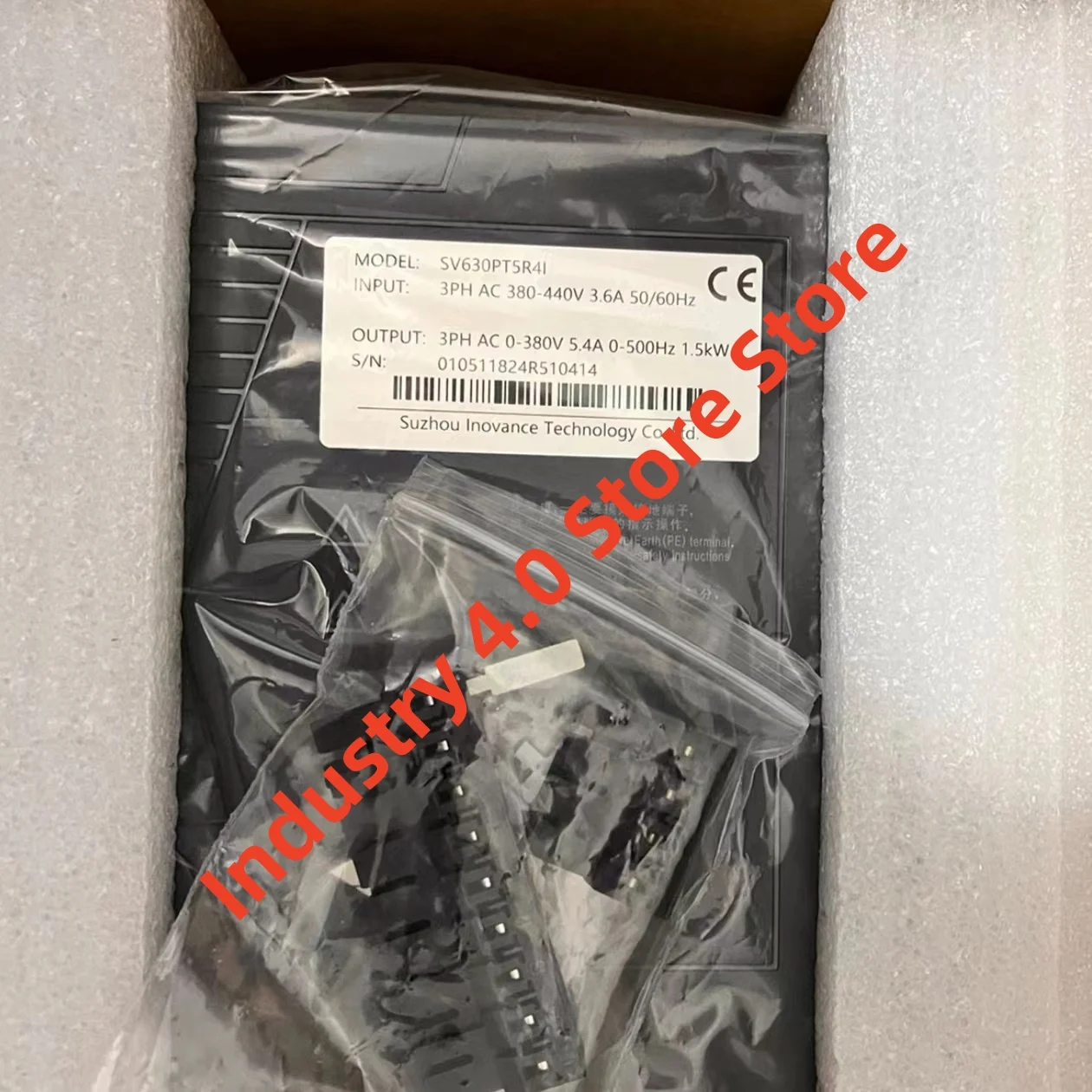 SV630PT3R5I SV630PT5R4I SV630PT8R4I محرك سيرفو جديد وأصلي