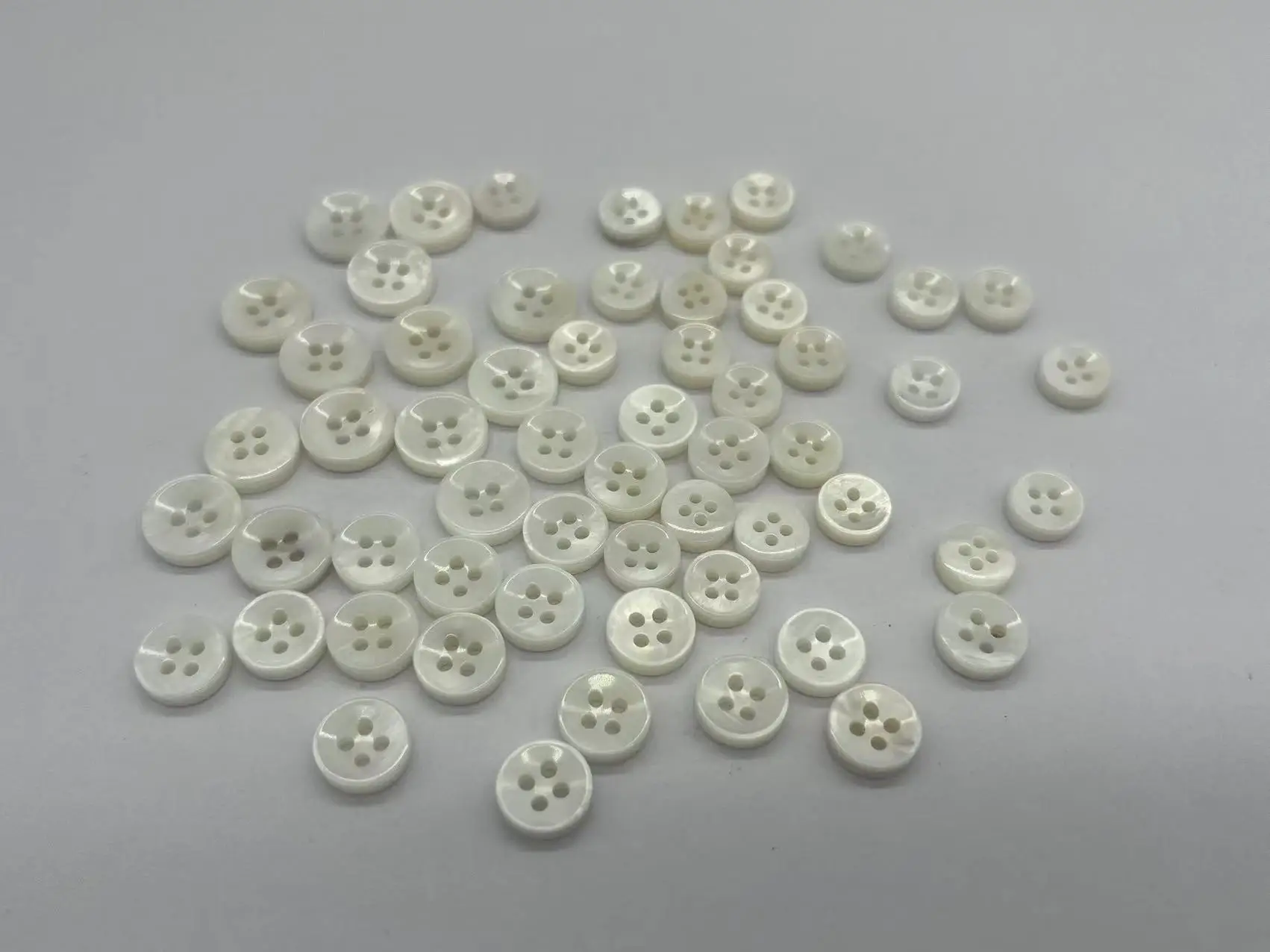 free shipping 4 holes  mother of shell button  bowel type thick 3mm  white high quality for shirt  fashion blouse 100pcs