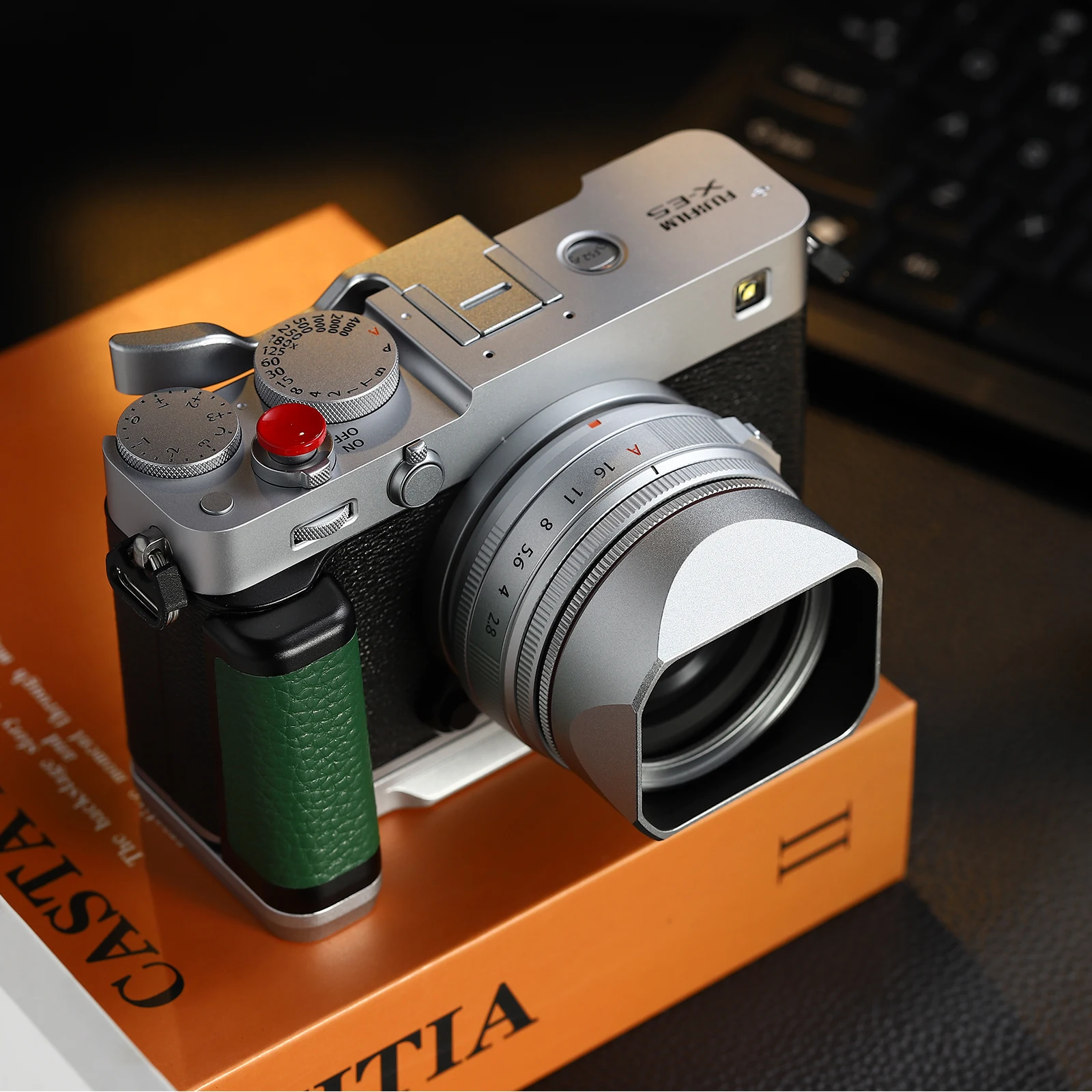 Haoge quadratische Metall-Gegenlichtblende für Fujifilm XF23mm F2.8 auf XE5 Kameragehäuse-Kit Fujinon XF27mmF2.8 R WR Objektiv 39mm Schraub-Gegenlichtblende – Detail 8