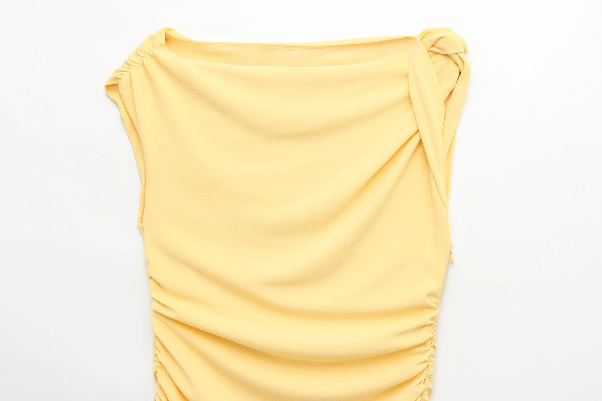   Robe MIDI asymétrique pour femmes, vêtements d'été, style vacances, tempérament à la mode, coupe cintrée, nouvelle collection