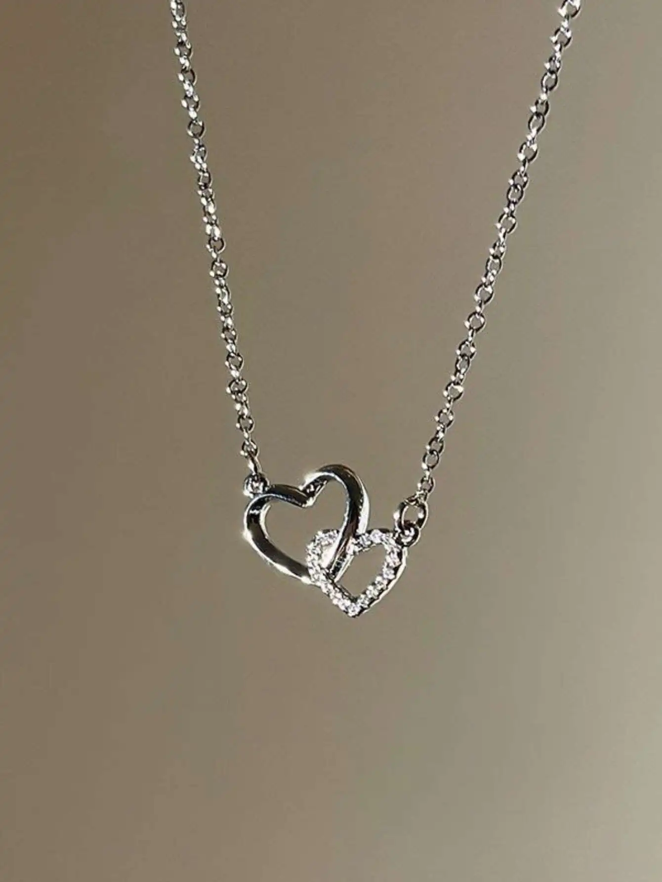 

1pc Simple Versatile Snake Chain Necklace, Metal Design Fashionable Jewelry For Women, Suitable For Daily Wear, Hanging Out, And Gatherings