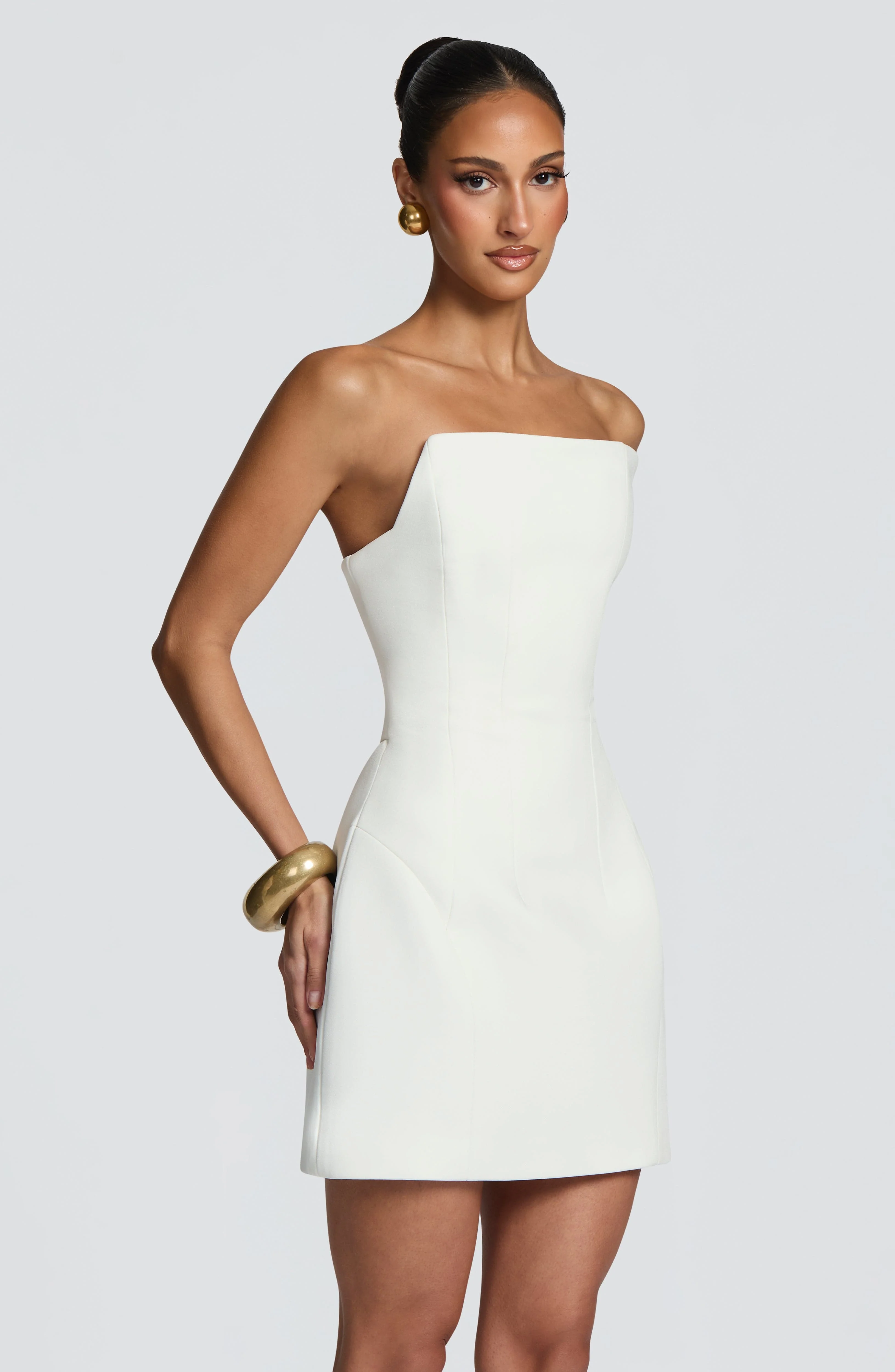Off Shoulder Strapless Short Dress Women Slim Fit White Sheath Mini Dresses for Cocktail Homecoming Birthday Formal Event