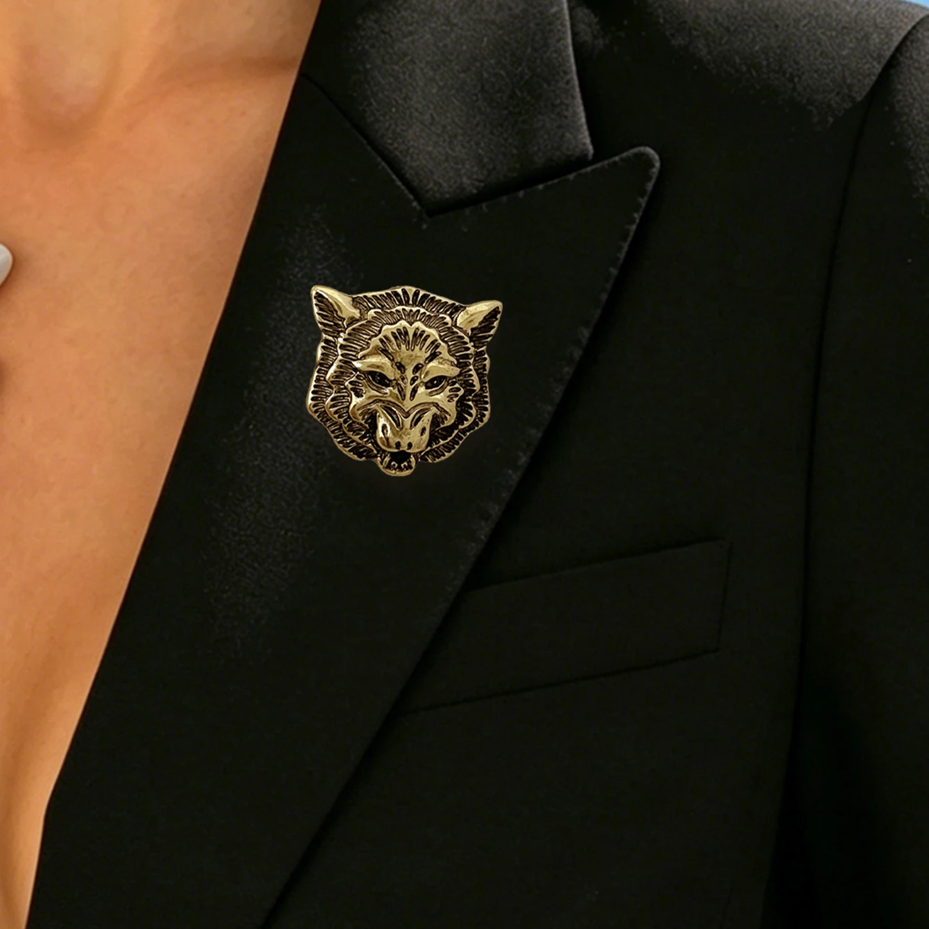 1 Piece of Retro, Personalized, Fashionable, and Exaggerated Wolf Head/Spider/Elephant/Deer Brooch Suitable for Men and Women to Wear with Casual Suits, as a Low-Key Luxury Power Pin That Can Be Worn on Clothing, Bags,