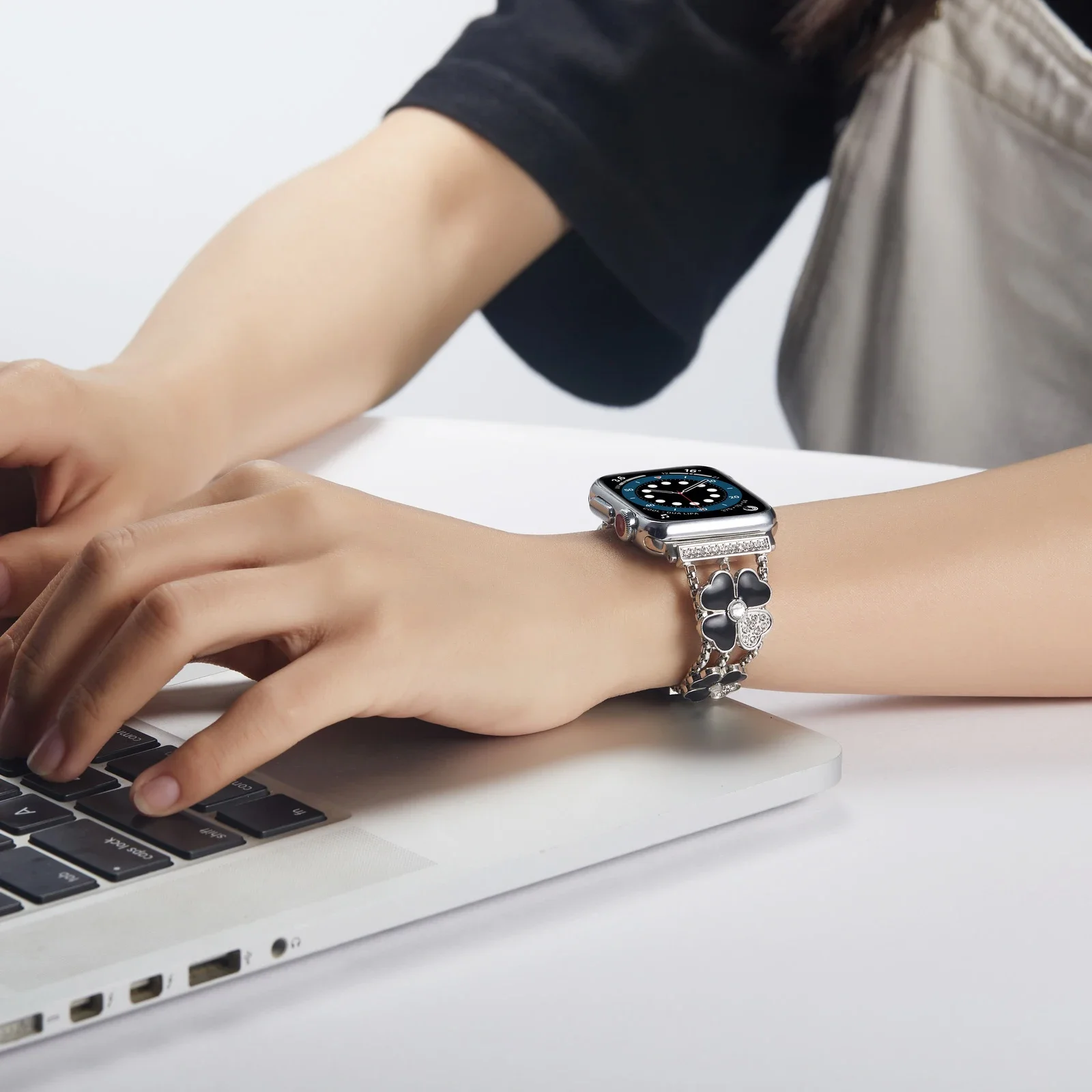 Metal+diamond strap for Apple watch Ultra 10 9 8 7 41mm 45mm 46mm 49mm 6 5 4 SE 44mm 40mm Women Belt for iwatch 3 42mm 38mm band