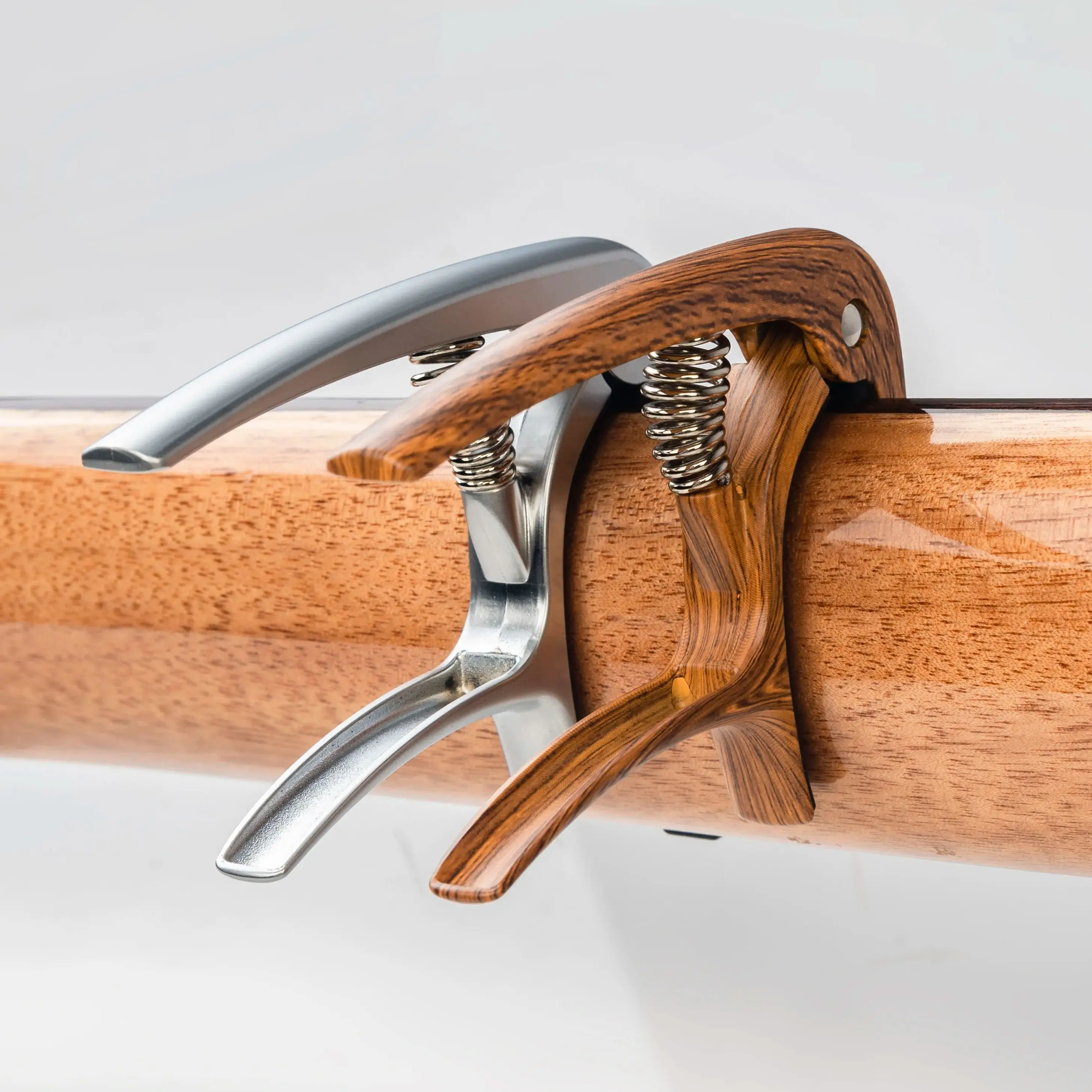 GUITTO GGC-04 Capotraste para  - Guitar Capo Clip avaliação e preço