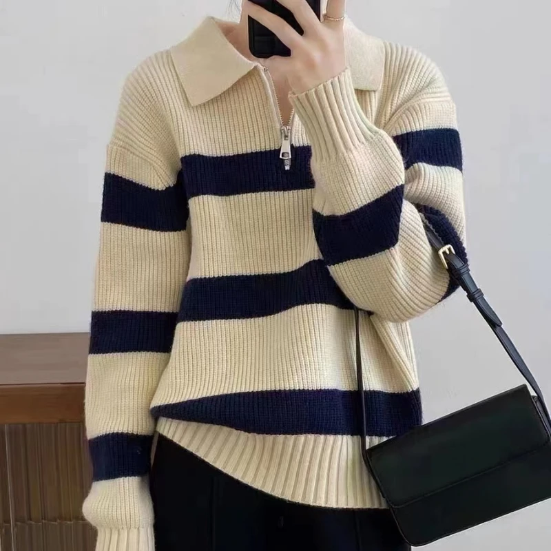 

Fashionable New Women's Elegant Patchwork Knitted Pullover Sweater with Warm Collar and Wool Commuting Thick Sweater