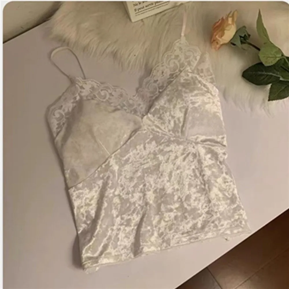 Casual Bra With Breast Pads Velvet Lace Camisole Streetwear Sleeveless Y2K Suspender Soft Warm Lace Crop Top Women Girls