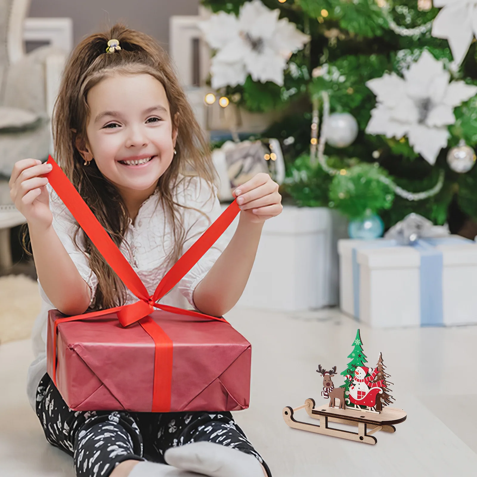 

Wood Sled Christmas Hanging Ornaments Snowman Sleigh Xmas Tree Decorations Rustic Holiday Centerpiece Indoor Decor