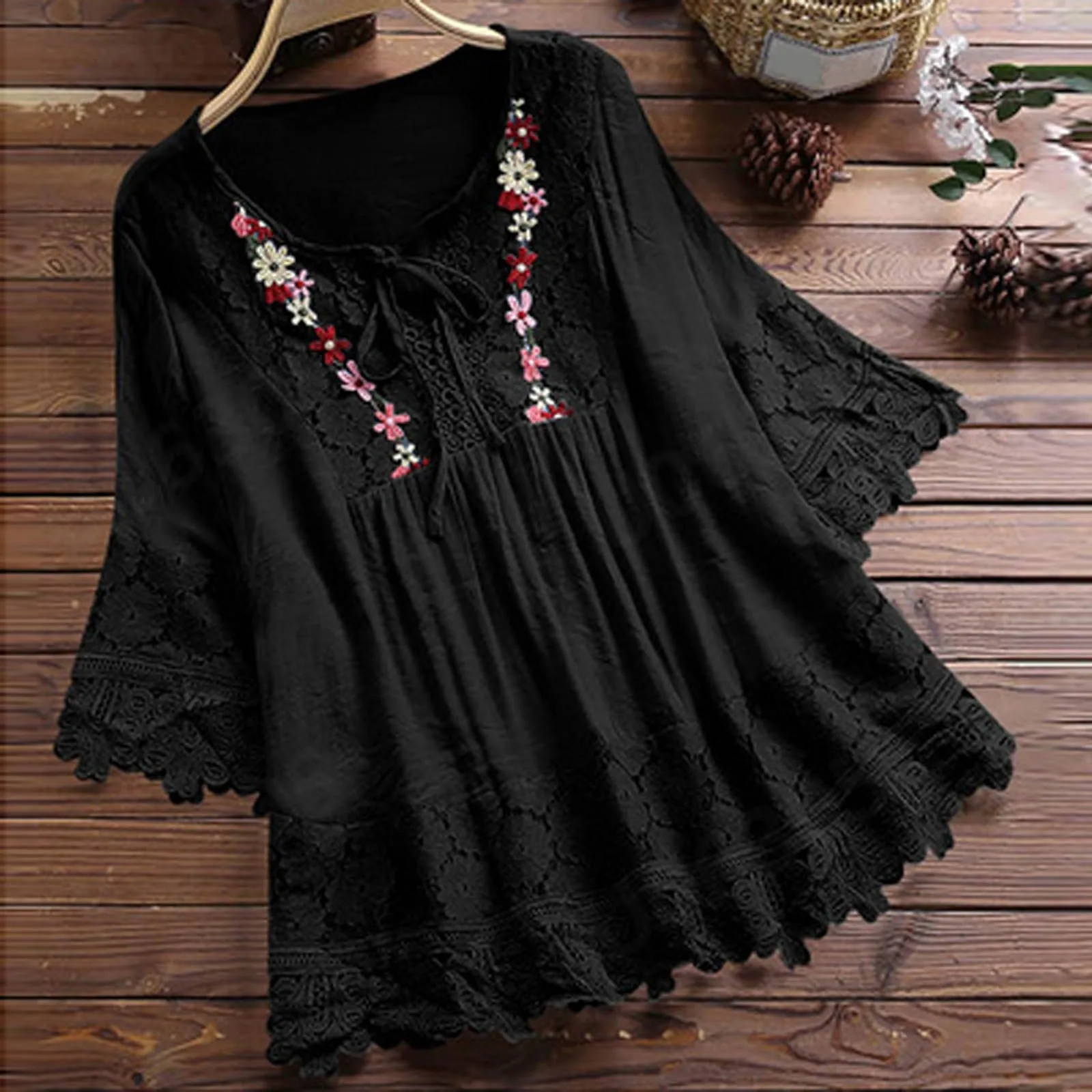 Women Ethnic Cotton Blouse Mori Girl Clothing Retro Lace Patchwork Blouse Flower Pleated Tunic Solid V-Neck 3/4 Sleeve Shirts