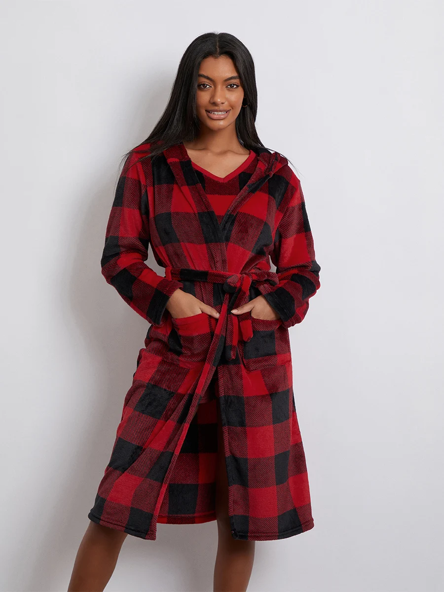 wsevypo Fall Winter Plaids 3 Piece Pajamas Sets Women’s Warm Loungewear Sleeveless Straps Crop Tank Tops+Shorts+Long Sleeve Robe