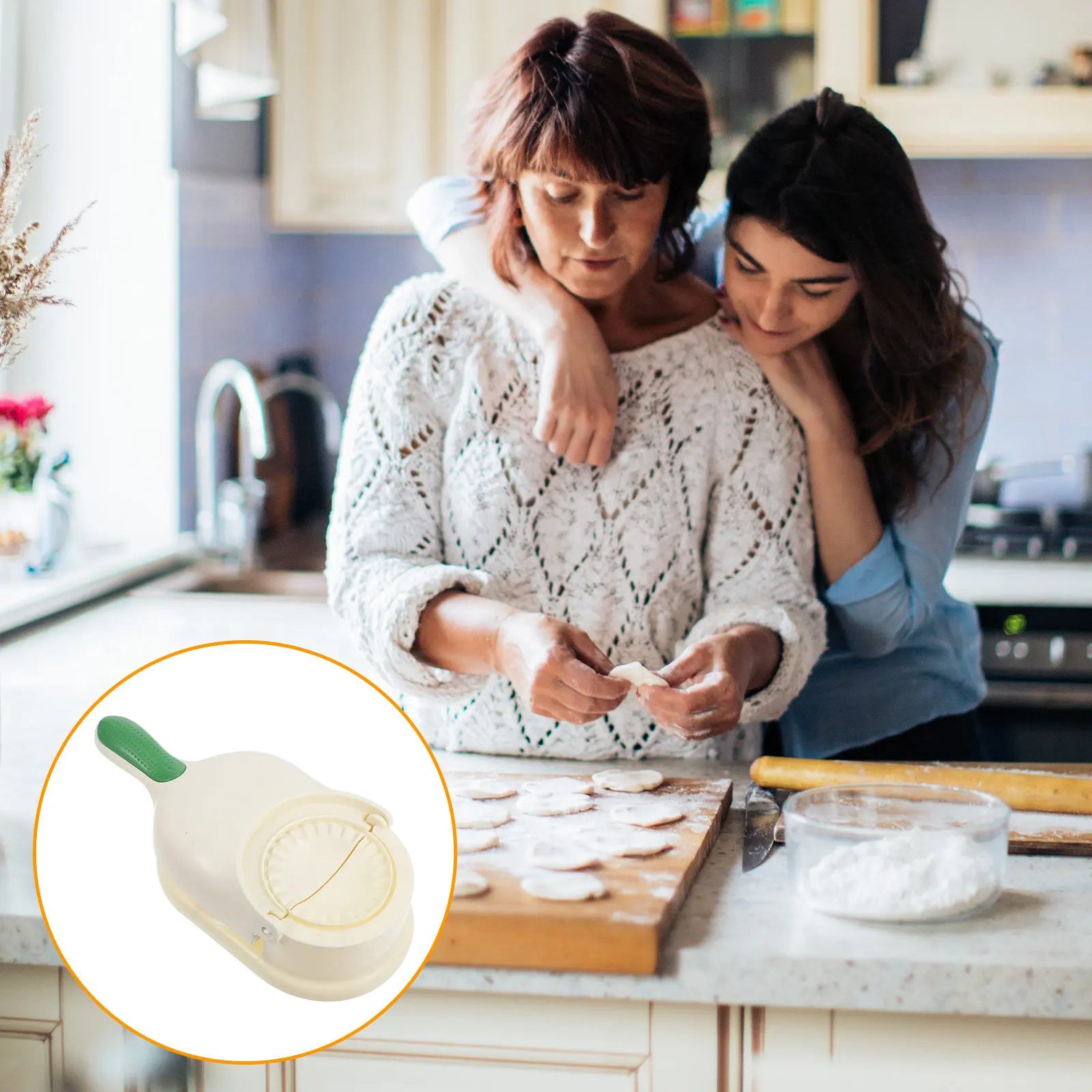 Manual Dumpling Maker Press Mould for Wontons Ravioli Skin Making Tool Multifunctional Reusable Kitchen Gadget Portable Dough