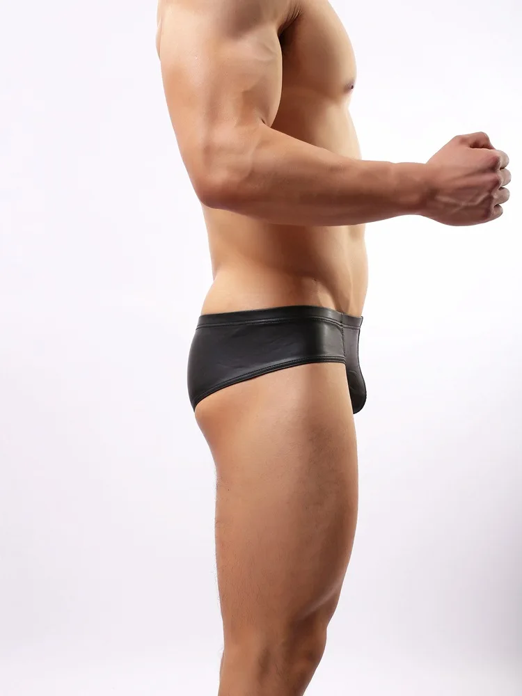 New Sexy Men's Black PU Faux Leather Underwear Thong Male Elastic Underpants T-back Metal Ring Decor Boxer Shorts Lingerie M-XL