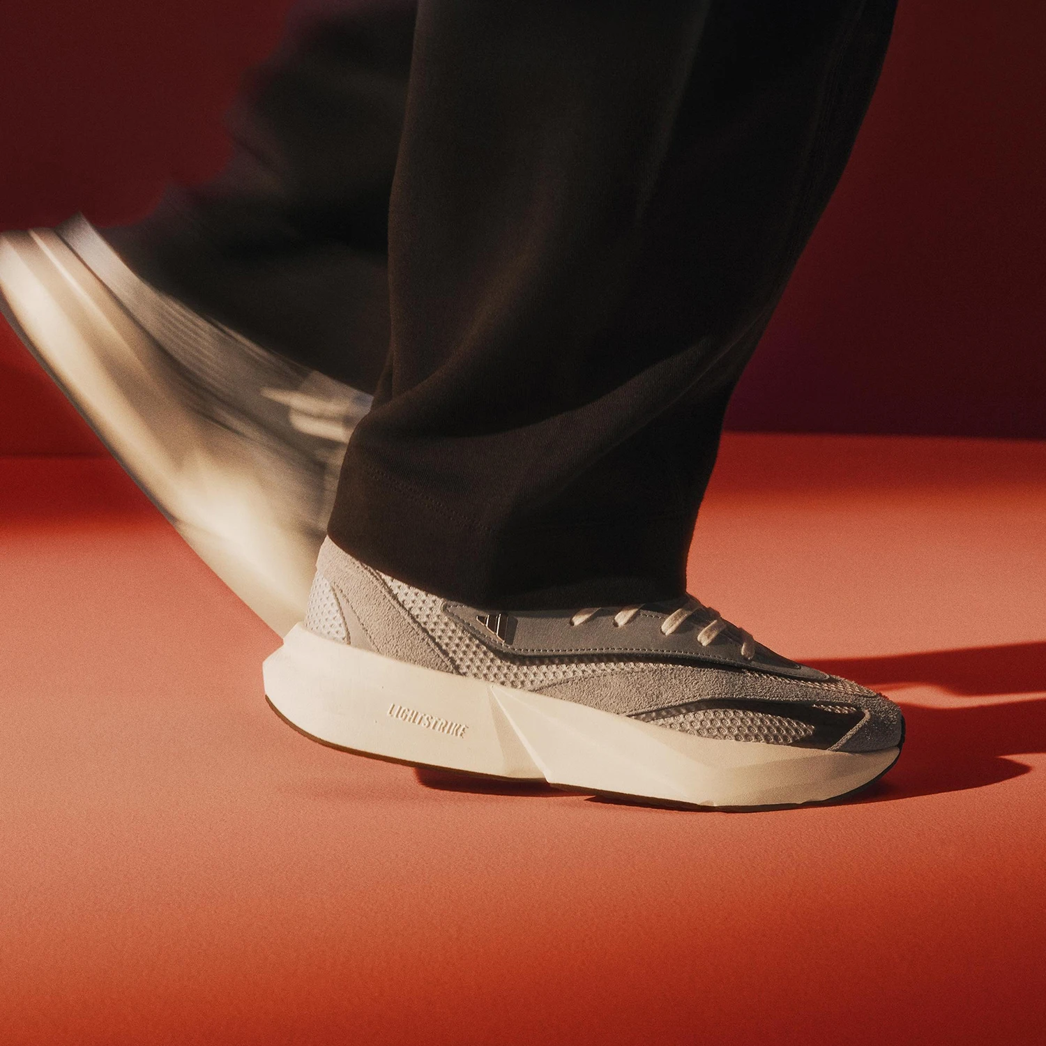 Adidas Authentic 2025 Spring New Women's Thick-Sole Durable Sports Shoes IH8606