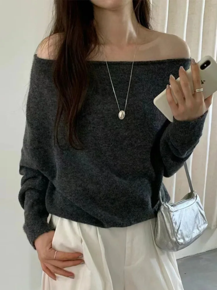 シックな秋の新作ヴィンテージ風イレギュラーショルダーネックロングスリーブニットセーター レディース おしゃれ 通勤 無地 おしゃれ