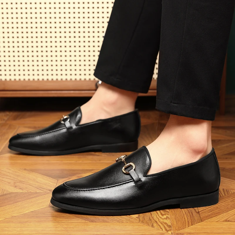 WAERTA Men New Casual Trend Loafers Leather Shoes Metal Fashion Letter Buckle European Style Black Brown Sizes 38-46 Men Shoes