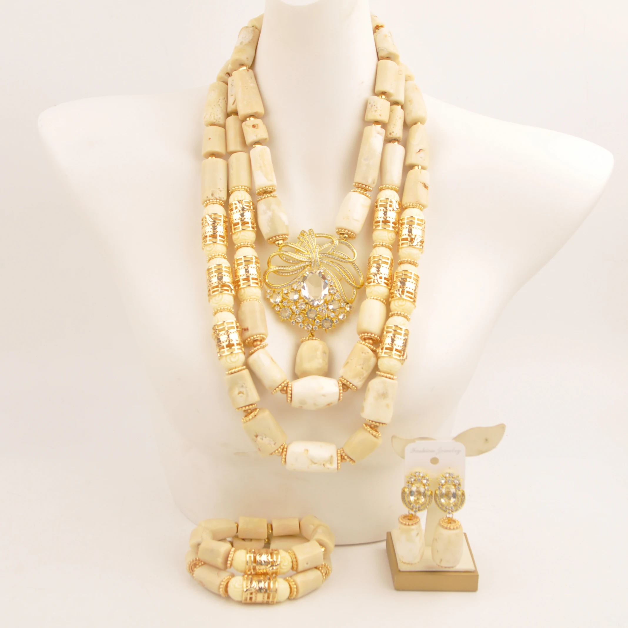 Nigerian Necklace Wedding jewelry Natural coral white African fashion collection