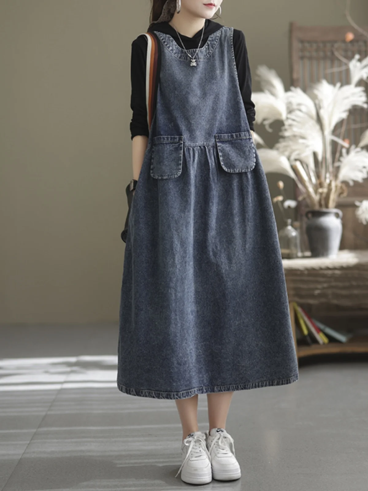 Denim Suspender Skirt 2024 New Arrival Autumn Artsy Retro Slightly Oversized Girls Fashion Elegant Belly Covering Slim Lookin...