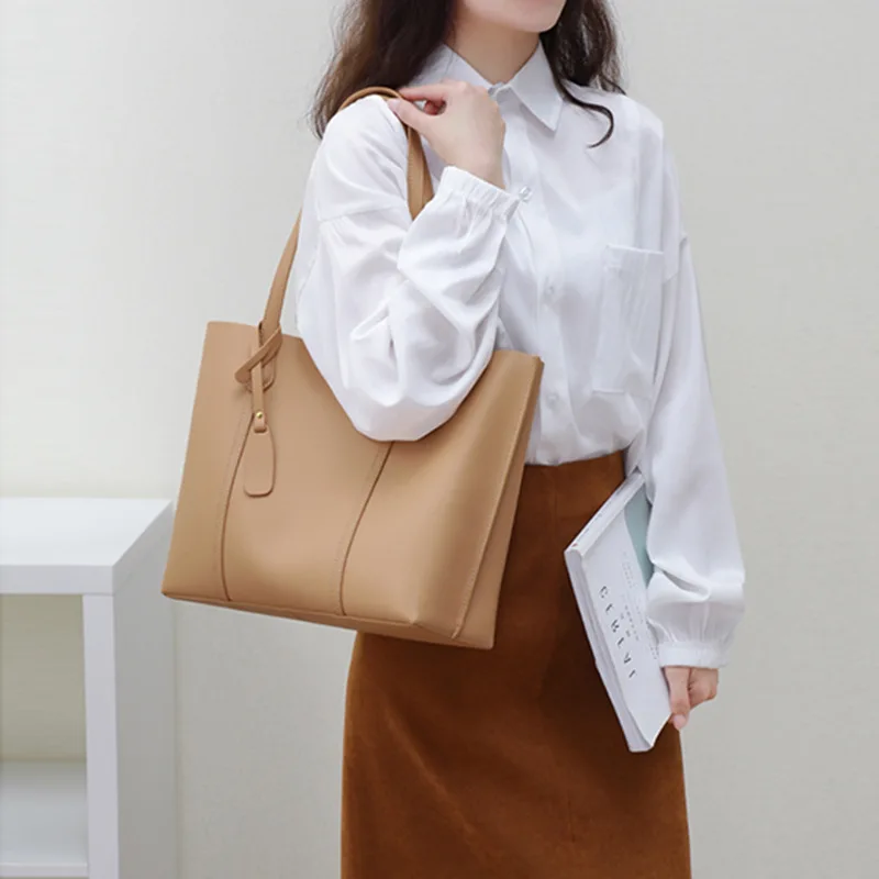 2022 Simple Atmosphere Ladies Genuine Leather Handbag Fashion Large Capacity Design Elegant Single Shoulder Women Bag