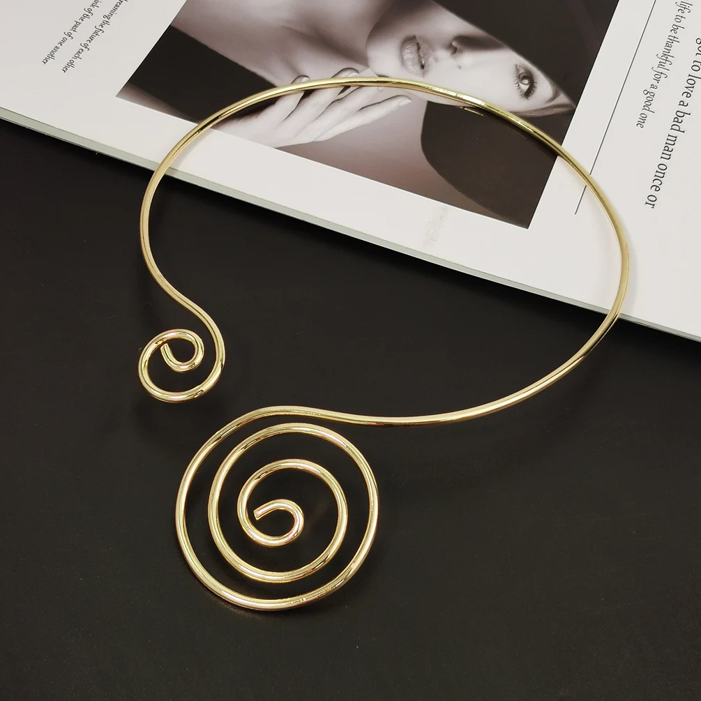 Fashion Spiral Shape Metal Torques Chokers Necklaces For Women Statement Jewelry Punk Cuff Collar Necklace Gold Color MANILAI