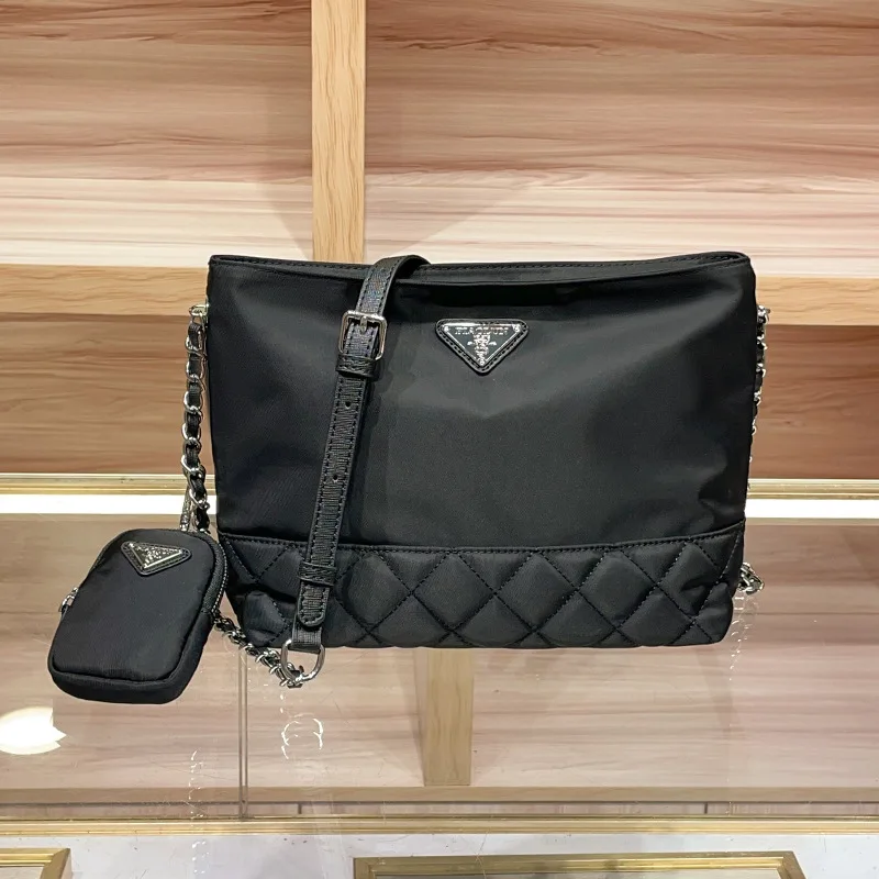 

Известная дизайнерская женская сумка через плечо с цепочкой, модный дизайн, сумка через плечо, повседневная дорожная женская сумка большой вместимости