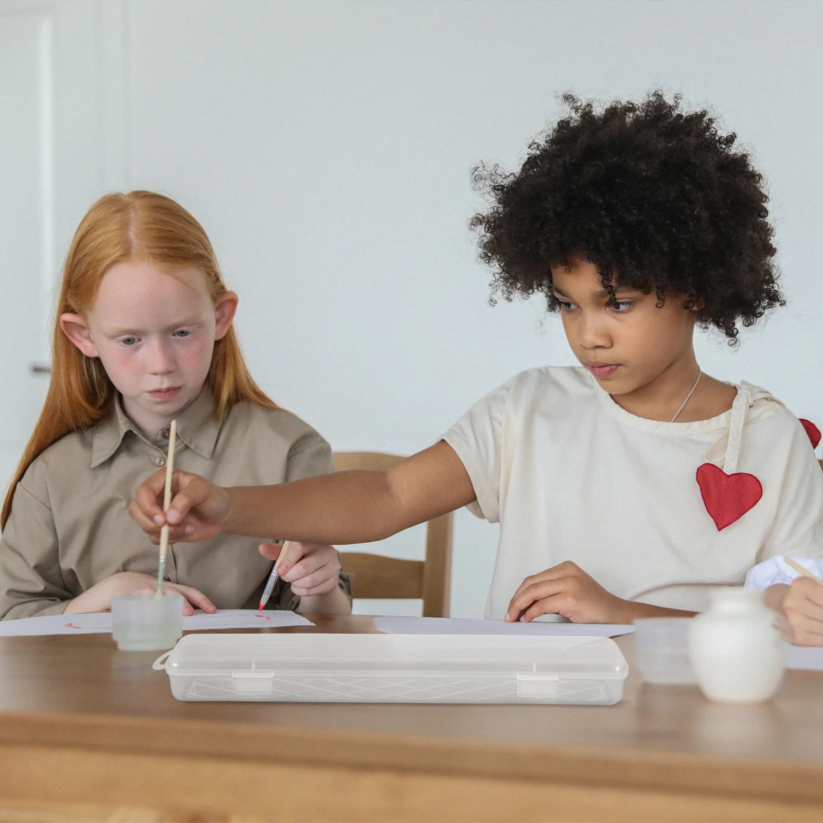 

2pcs Paintbrush Storage Box Transparent Lightweight Portable Pen Holder Container Travel Stationery Gift Packaging