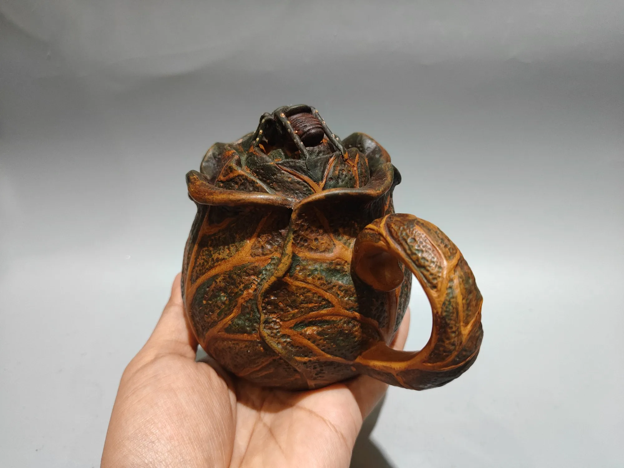 Old Chinese Handicraft Enameled YiXing Zisha Teapot,Cabbage,with mark, Free shipping