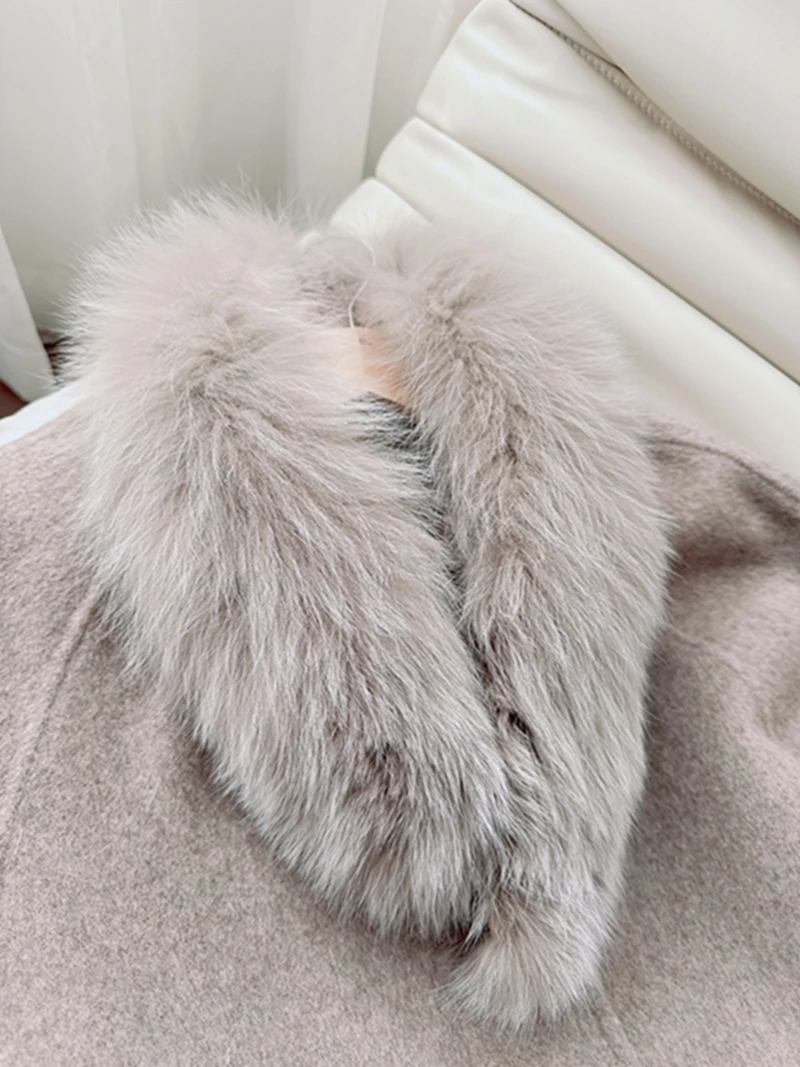 معطف صوف مزدوج الوجه من إيلي مع ياقة فرو وتصميم فضفاض وياقة مفتوحة للنساء الشابات