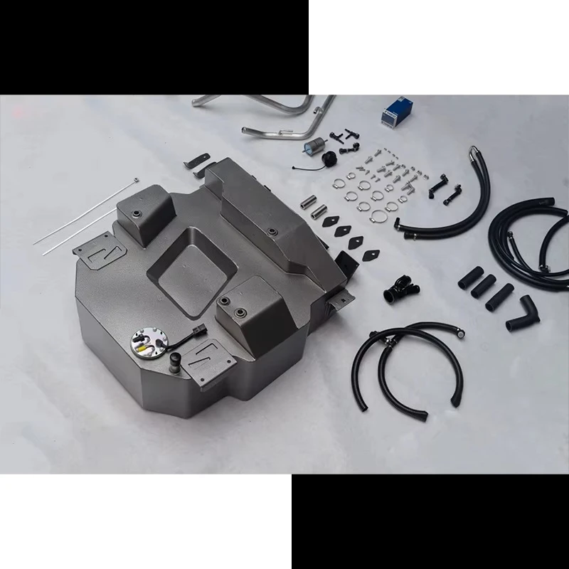 High-Capacity Stainless Steel Auto Fuel Tank Competitive Price Heavy-Duty Construction for Long Range New Condition Engine Parts