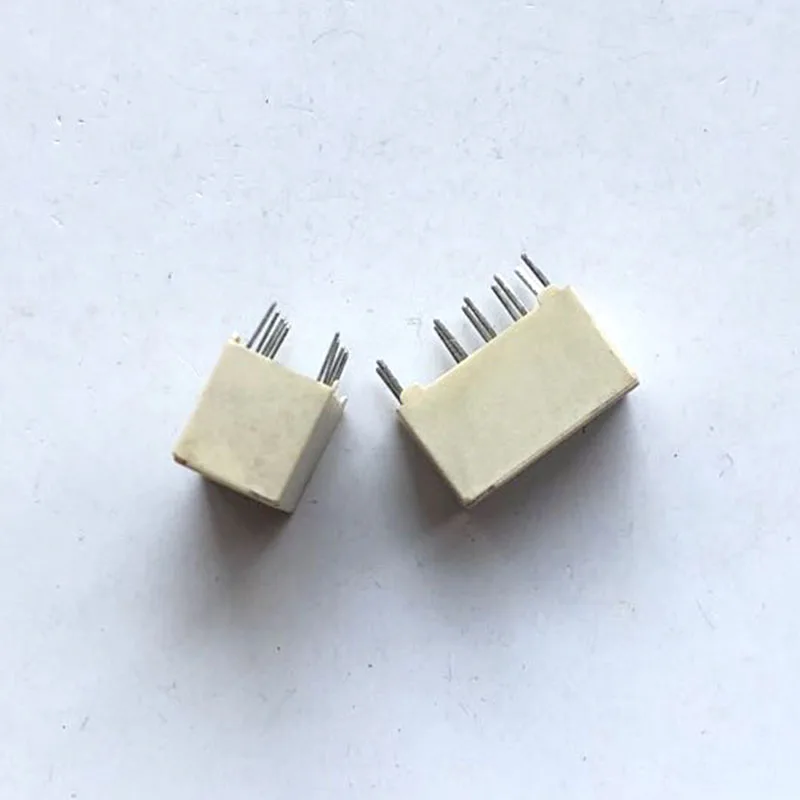 Free shipping  G6SK-2-H-2.4VDC  10 2A 2.4V    10pcs  Please leave a message