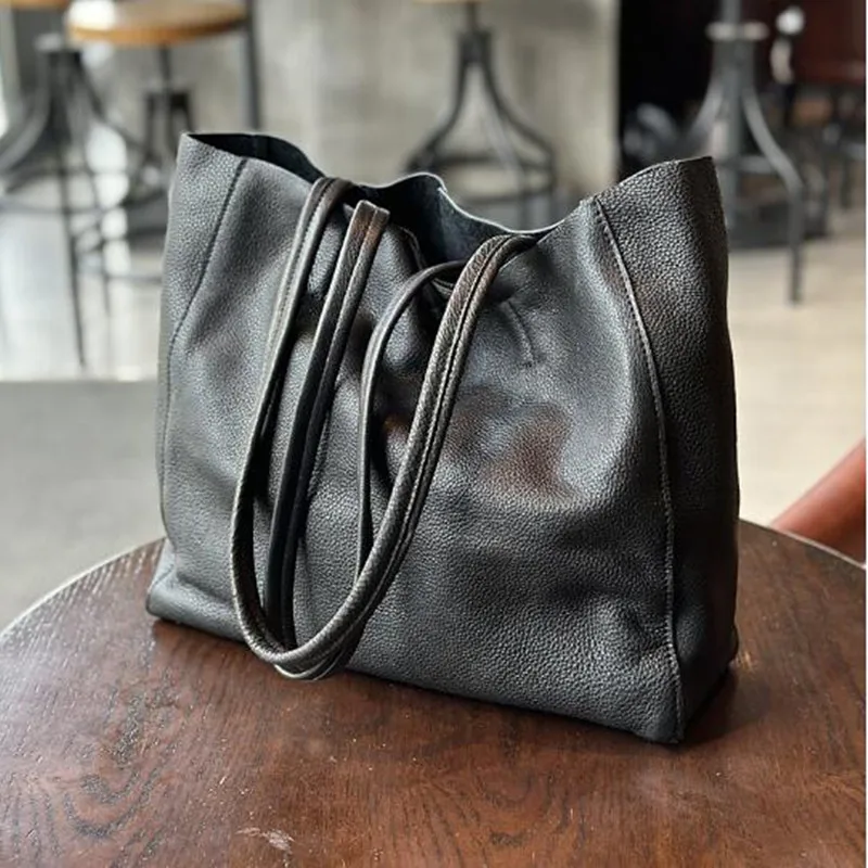 2024 first layer cowhide large shopping bag leather women\'s bag casual fashion holiday Tote bag