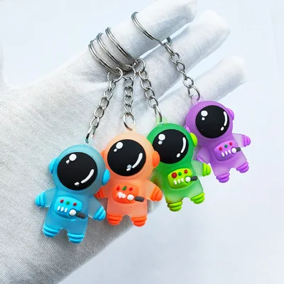 New cute yu cartoon doll aviator keychain creative color spaceman male and female couple bag pendant