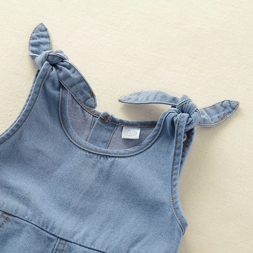 Newborn Baby Girl and Boy Romper Denim Solid Tether Sling Button Baby One Piece 0-12 Months Unisex Fashion Romper Jeans