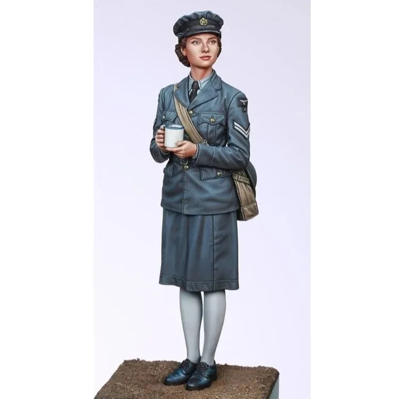 1/16 Resin Model - WAAF Assistant Section Leader (1940-1941), Unassembled & Unpainted