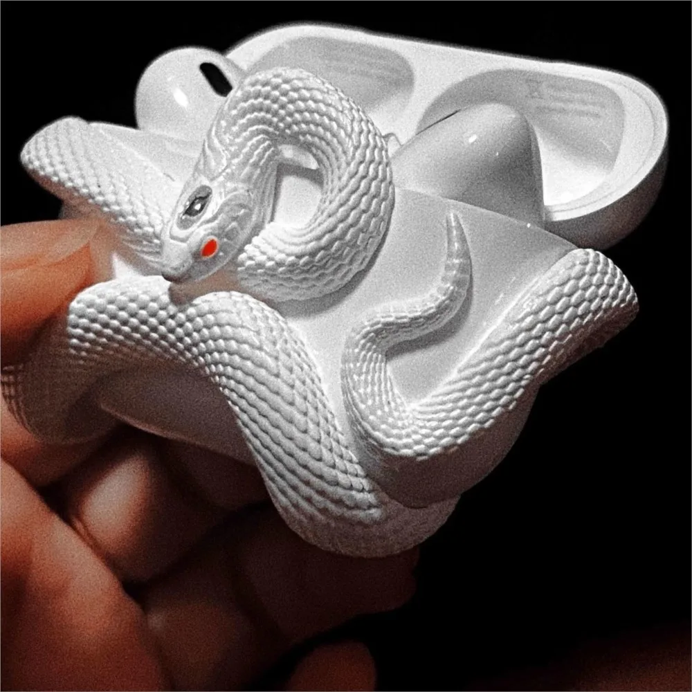 New Luxury white 3D Snake Airpod Case for Airpods Pro 2 3 4 Apple Bluetooth headset Cover