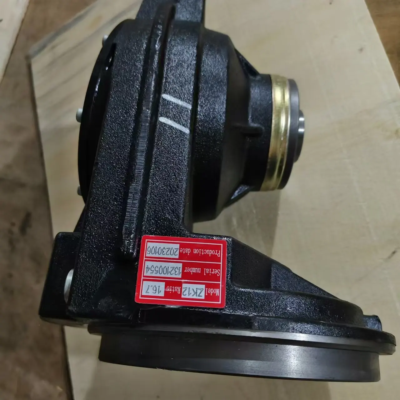 

Оригинальный редуктор в сборе Linde 11572601000 11572601001 Аксессуары для погрузчиков