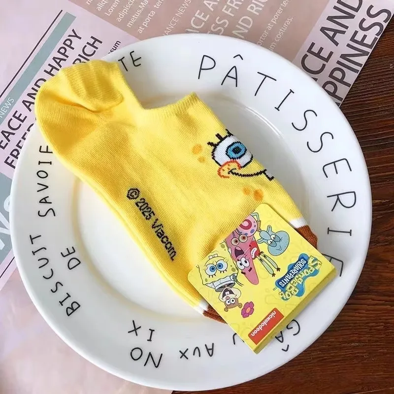 Unisex Atmungsaktive Baumwollsocken Lustige Gelbe Quadratische Schwammförmige Socken mit Cartoon-Anime-Charakteren Niedliche Unsichtbare Knöchelsocken – Detail 6